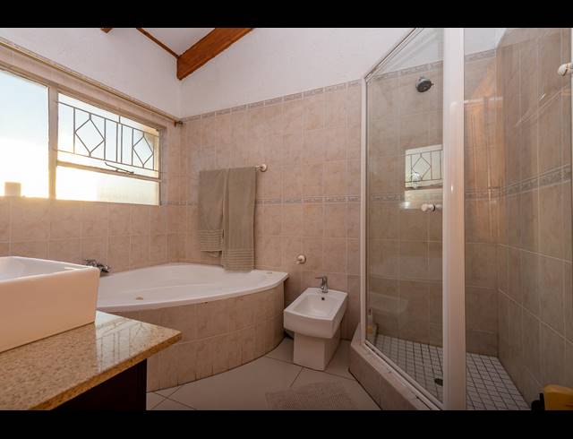 3 BEDROOM DUPLEX FOR SALE IN SUIDEROORD